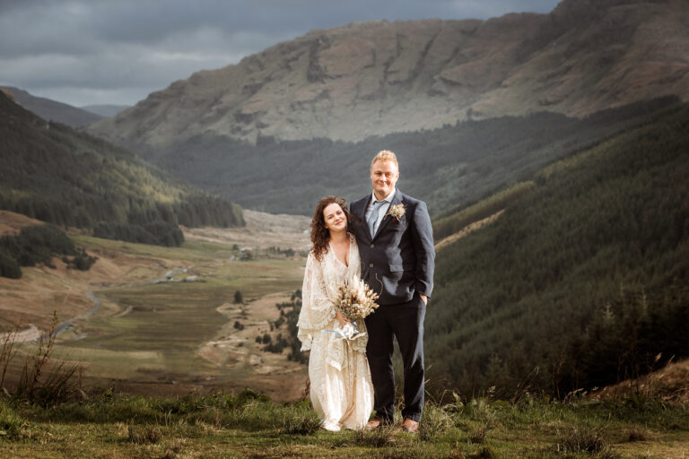 SEVEN THINGS TO CHECK WHEN BOOKING A WEDDING PHOTOGRAPHER